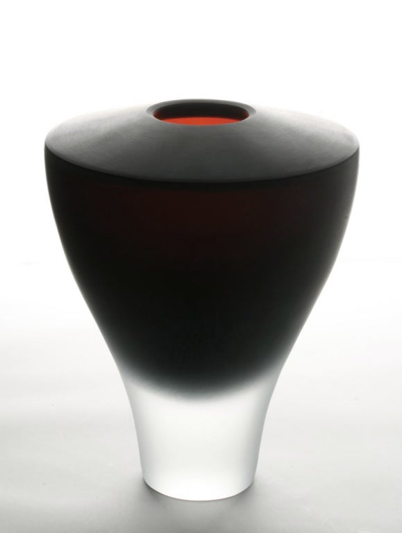 A large, massive sommerso and inciso Italian glass exhibition vase by Flavio Poli for Seguso.

This unique example with an inscribed signature on the bottom (see photos). 