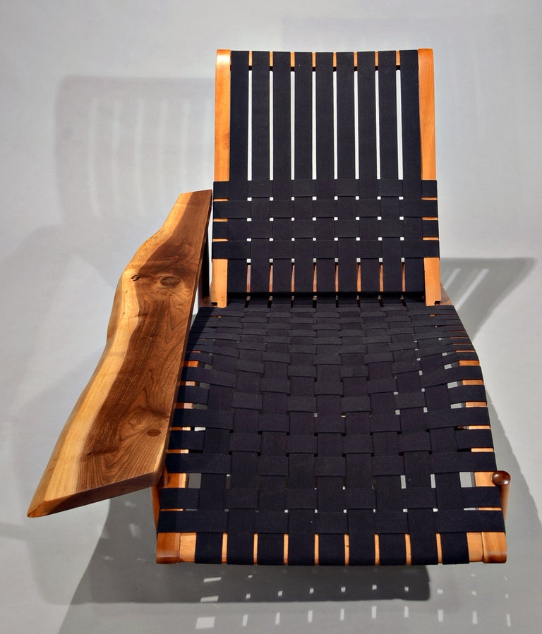 Long Chair by George Nakashima In Excellent Condition In Philadelphia, PA