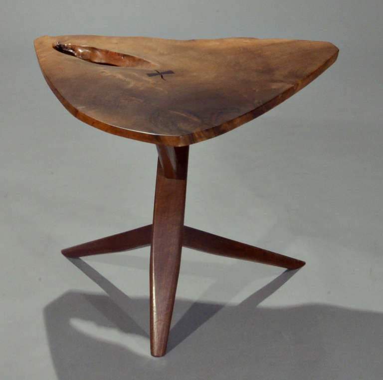 Conoid End Table by George Nakashima In Excellent Condition For Sale In Philadelphia, PA