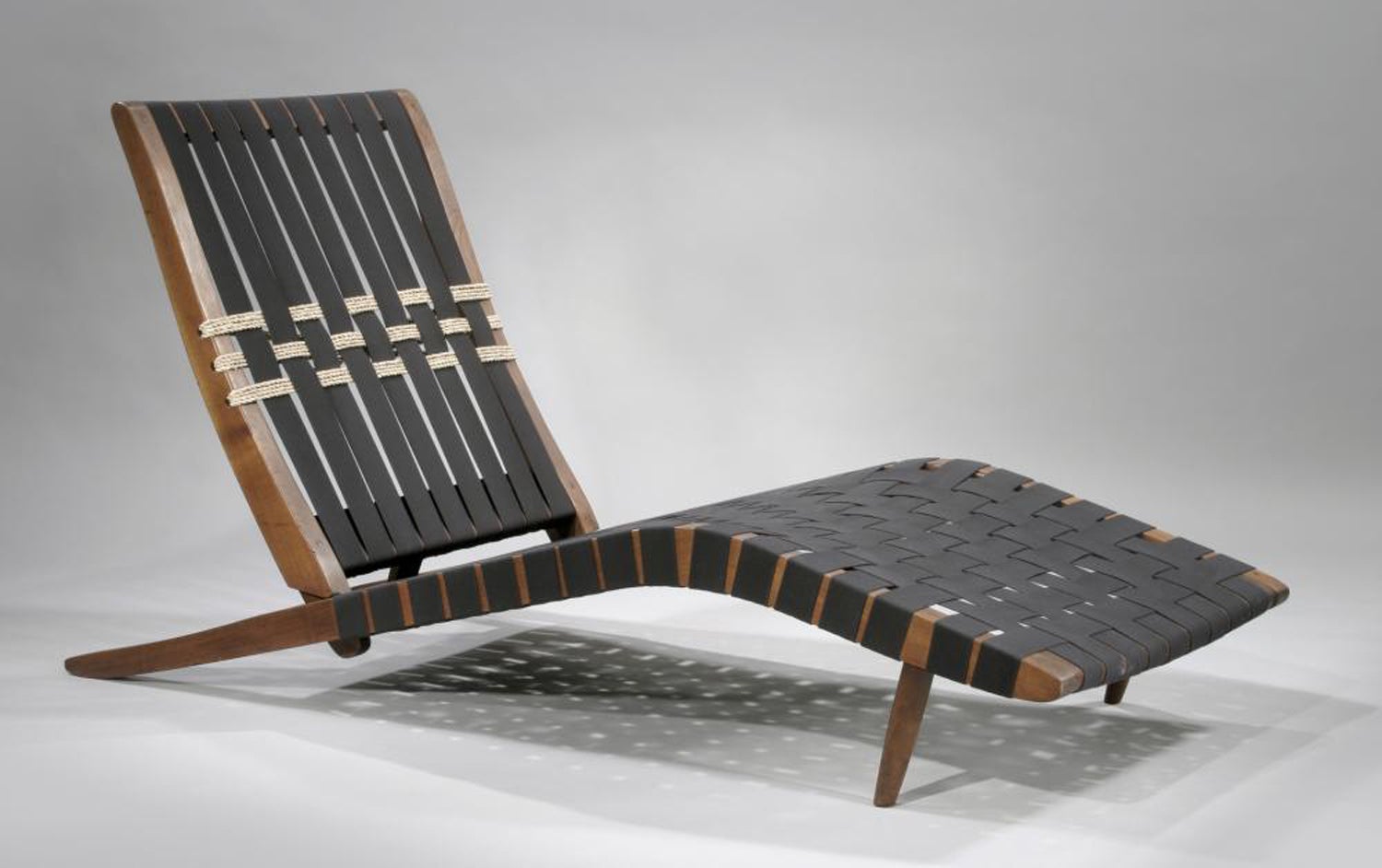 Early Long Chair by George Nakashima