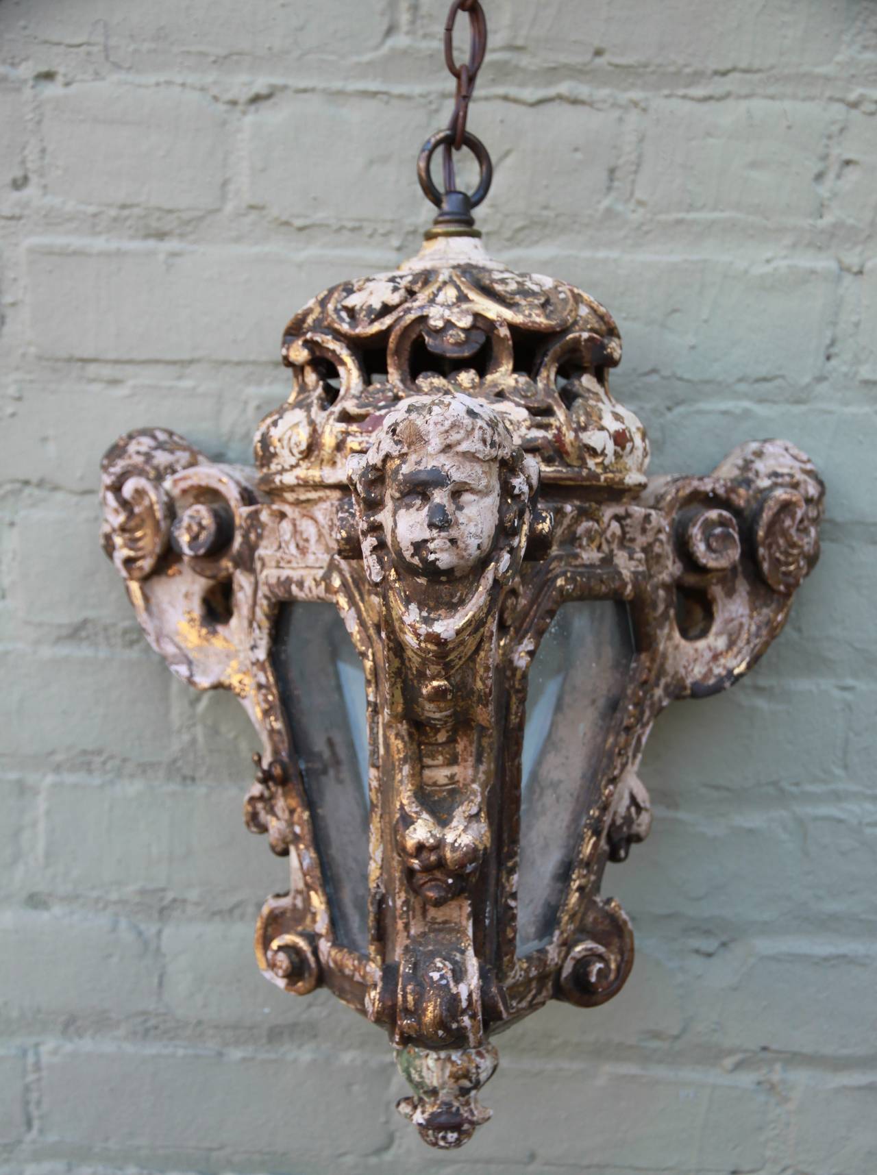 Pair of Italian Baroque Style Cherub Lanterns In Distressed Condition In Los Angeles, CA