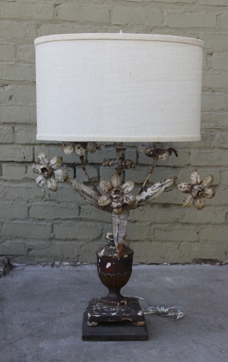 Wood Urn & Tole Flower Lamps w/ White Burlap Shades