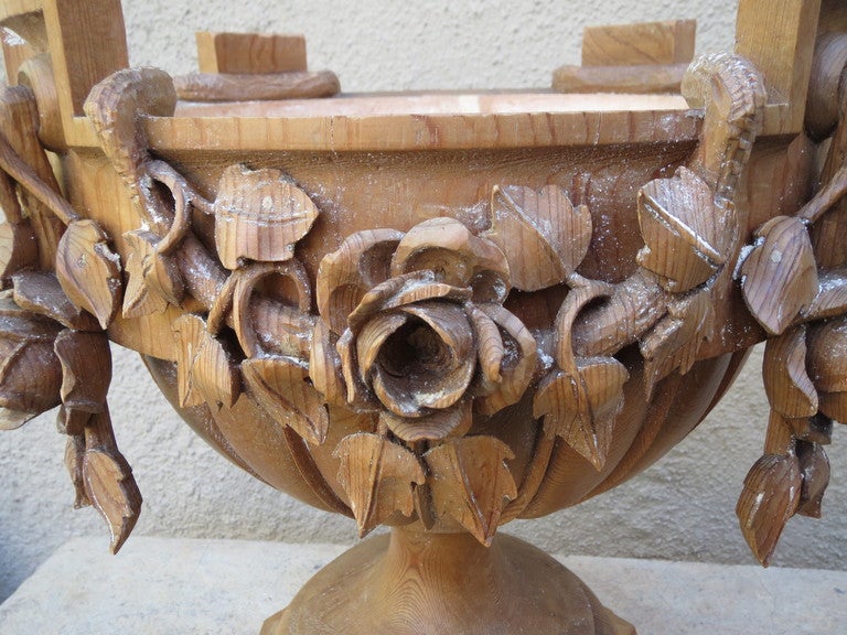 1900's Italian Urn carved from English pine. It makes a great centerpiece filled with flowers or standing on it's own.