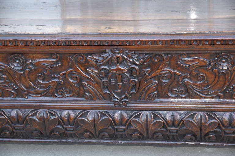 Italian Baroque Carved Walnut Cassone In Good Condition In Los Angeles, CA