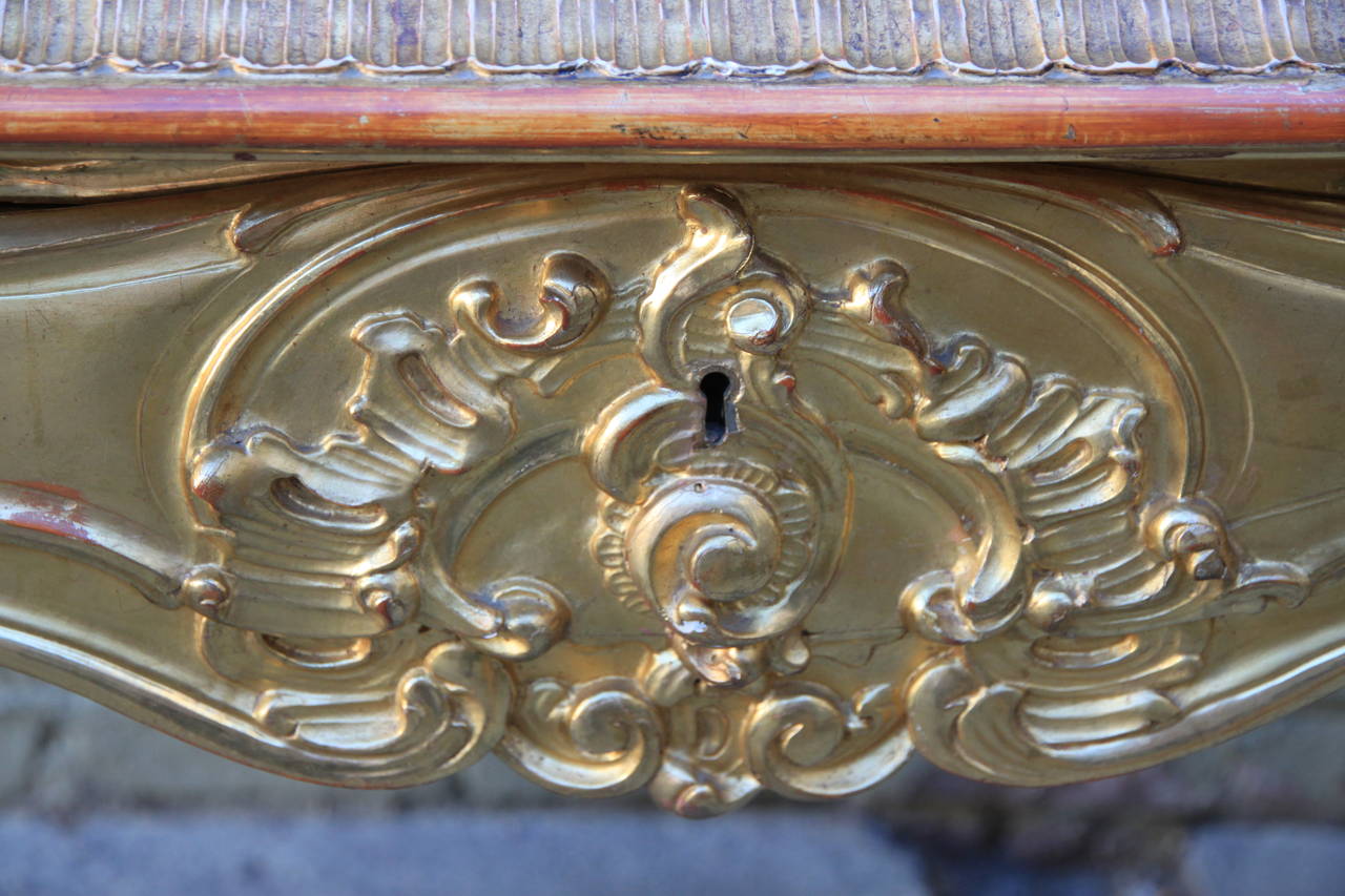 Fine Italian 19th Century Carved and Gilt Writing Table with Onyx Top 1