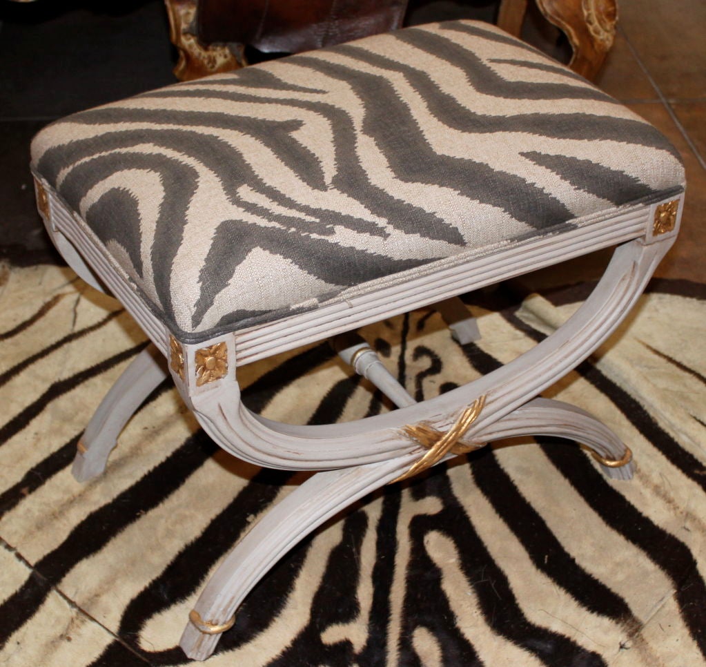 Wood Pair of Italian Painted & Parcel Gilt Stools