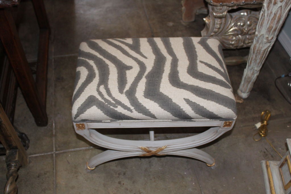 Pair of Italian Painted & Parcel Gilt Stools 1