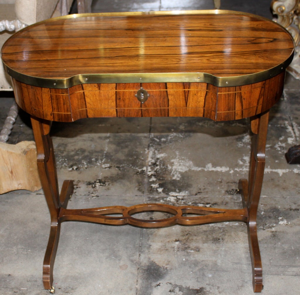 Baker Rosewood Veneered Kidney Shaped Table