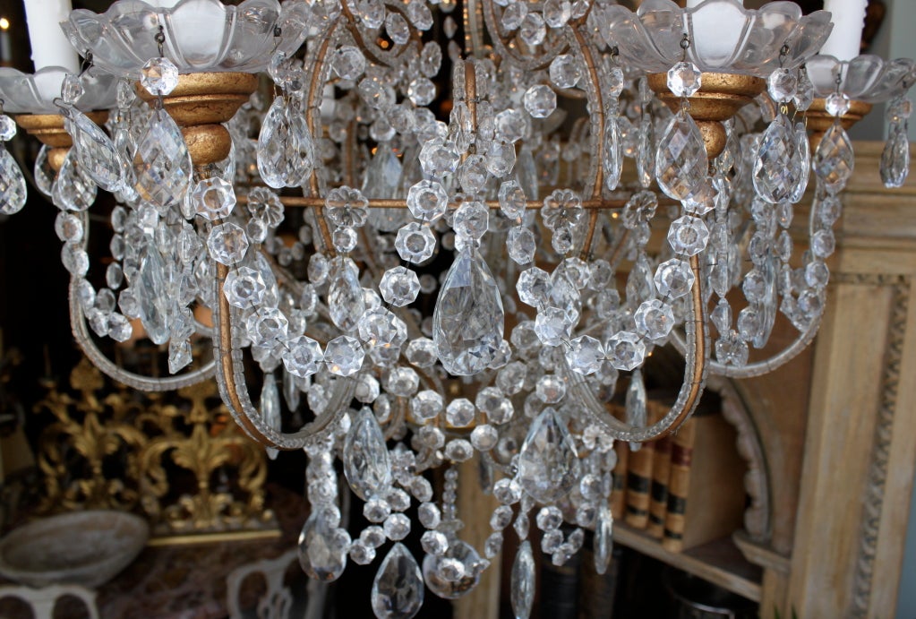 Eight-Light Italian Crystal and Gilt Metal Chandelier In Excellent Condition In Los Angeles, CA