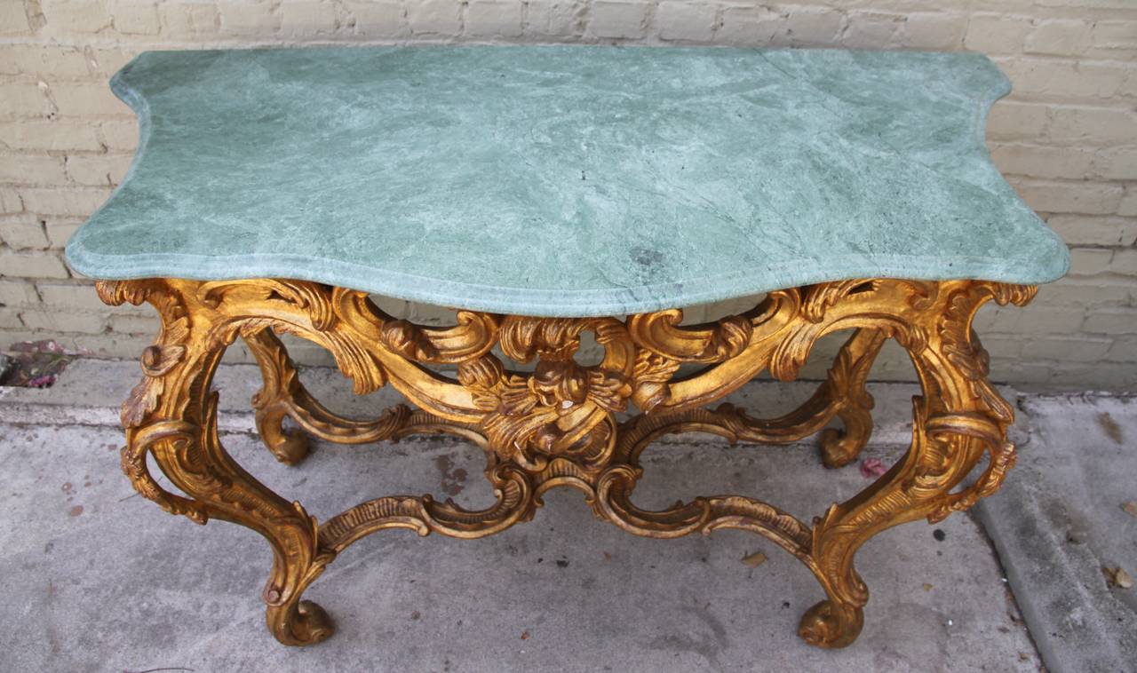 French Giltwood Console with Marble Top In Distressed Condition In Los Angeles, CA