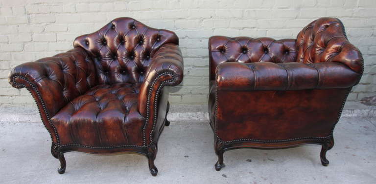 Pair of French Leather Tufted Armchairs In Excellent Condition In Los Angeles, CA