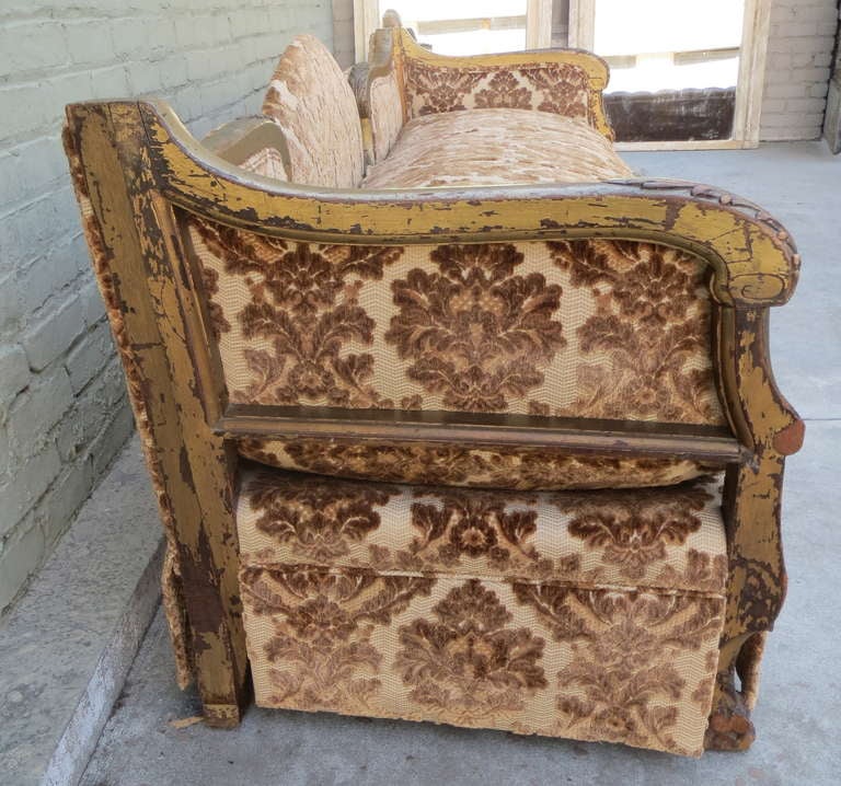 20th Century Carved Italian Giltwood Upholstered Sofa C. 1900's