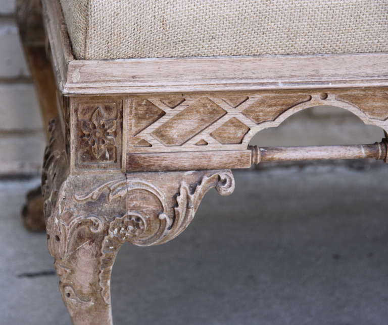 Chippendale Style Carved Bench In Good Condition In Los Angeles, CA