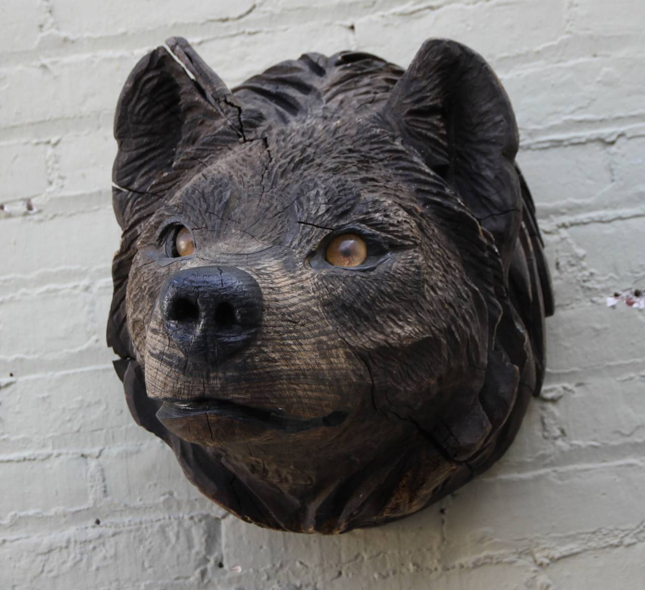 wolf head carving