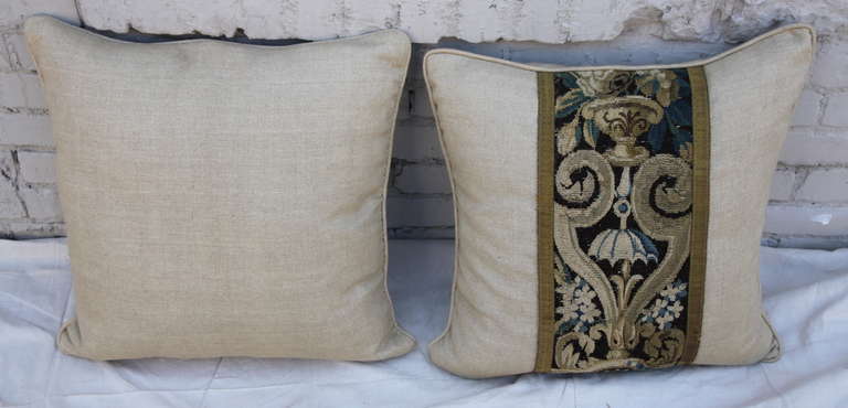 Pair of 18th Century French Tapestry Pillows on Linen Textile 4