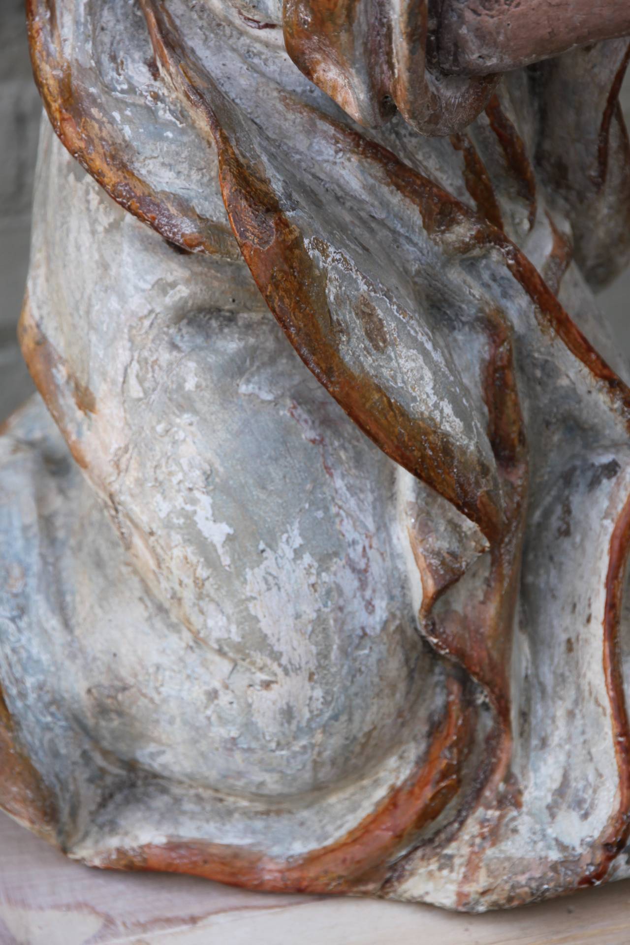 Pair of 19th Century Carved Angels on Pedestals In Distressed Condition In Los Angeles, CA