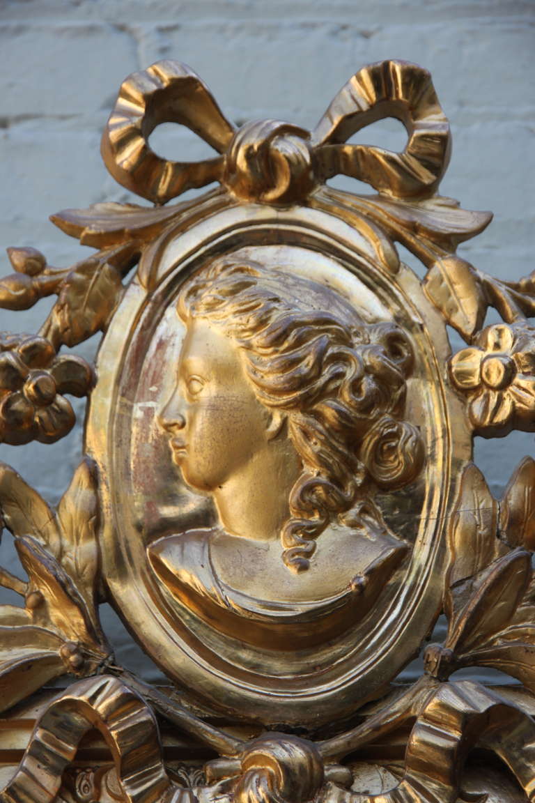 19th Century French Giltwood Mirror In Excellent Condition In Los Angeles, CA