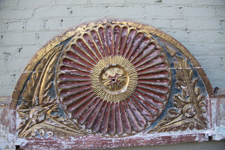 19th Century Italian Painted and Parcel Gilt Carving In Distressed Condition In Los Angeles, CA