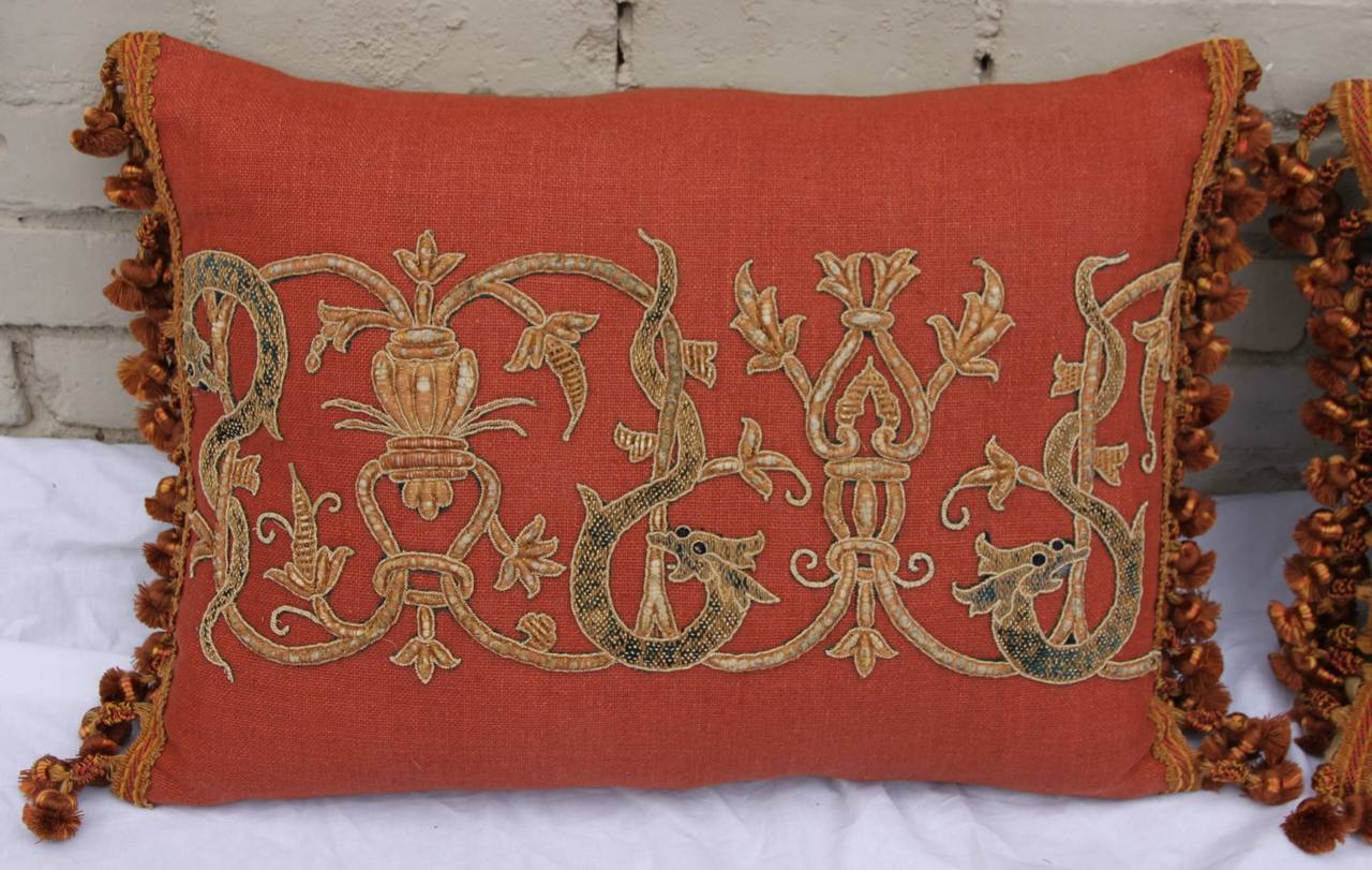 Rococo Pair of 19th Century Italian Appliqued Linen Pillows