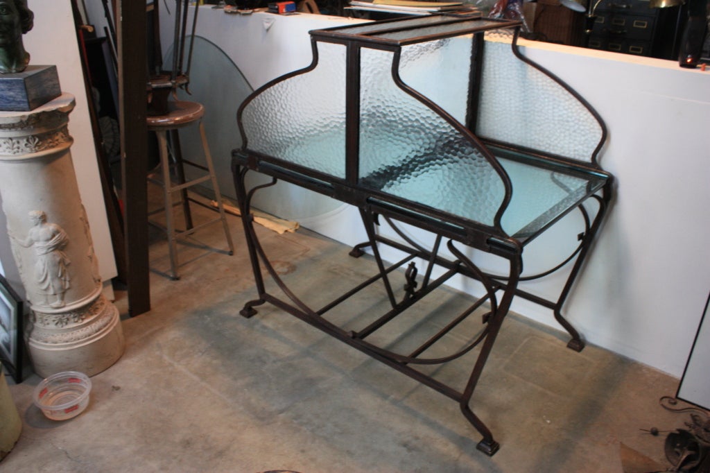 Double Sided Wrought Iron  Partners Desk In Good Condition For Sale In Pasadena, CA