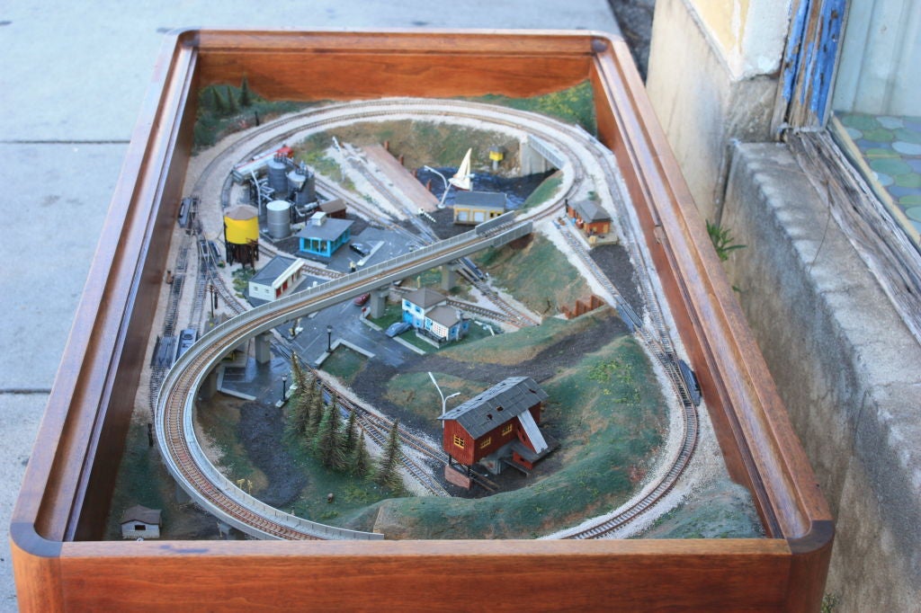 Unique coffee table with built in train set. 1