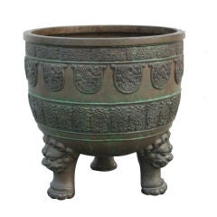 Japanese  Bronze Pot In Chinese Manner