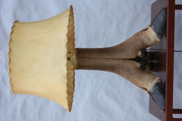 Rare 3 Legged Table Lamp