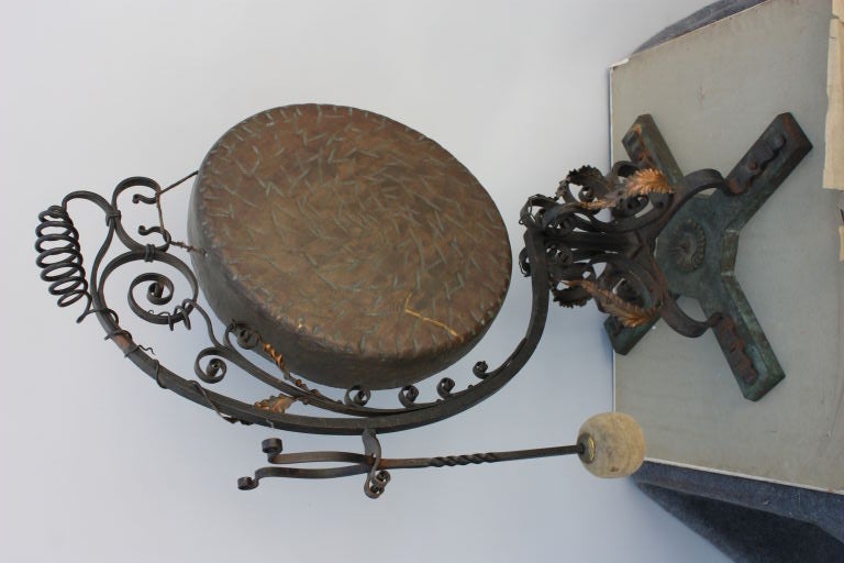 Extremely Decorative Dinner Gong