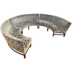 Vintage Three-Piece Sectional Round Sofa