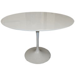 Eero Saarinen 42 inch Tulip Dining Table for Knoll Associates