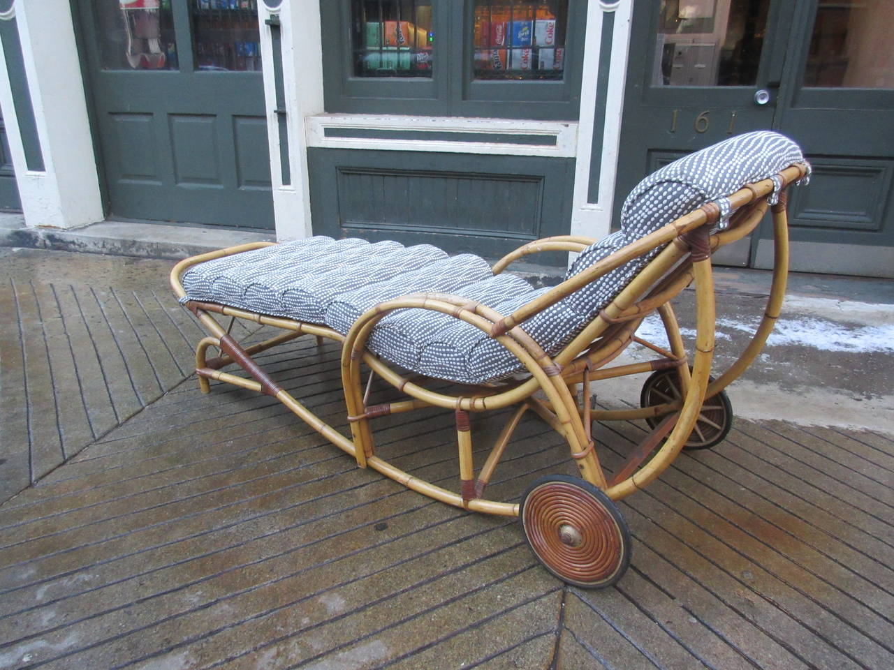 1930s Rattan Chaise Longue