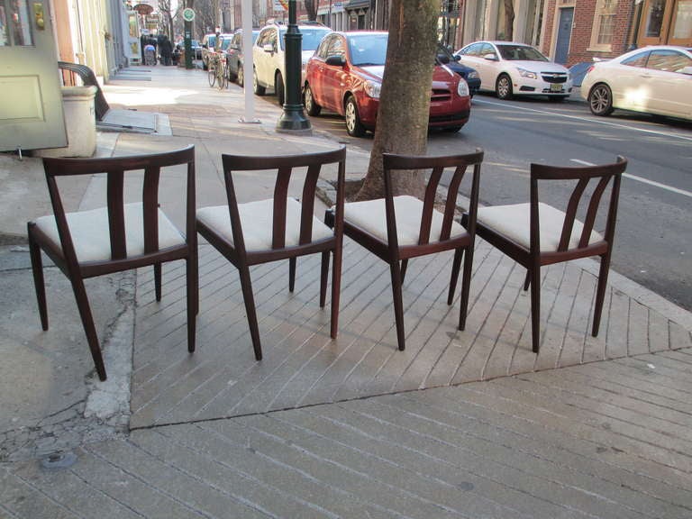 Scandinavian Modern Raymor Set Of Four Danish Teak Dining Chairs