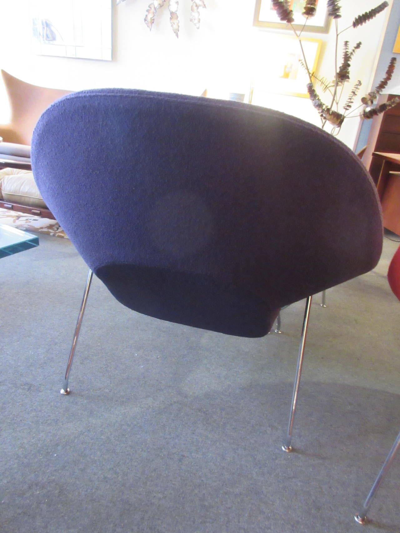 Mid-20th Century Eero Saarinen Womb Chairs and Ottomans by Knoll