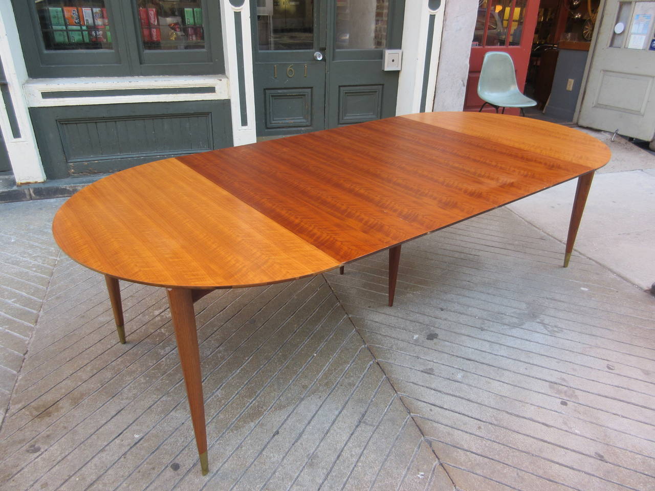 Gio Ponti for M. Singer and Sons Dining Table In Excellent Condition In Philadelphia, PA