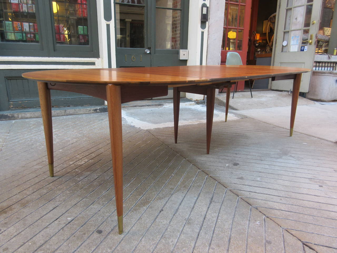 Mid-20th Century Gio Ponti for M. Singer and Sons Dining Table