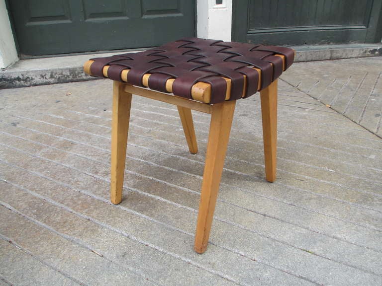 Jens Risom Stool for Knoll Associates  In Excellent Condition In Philadelphia, PA