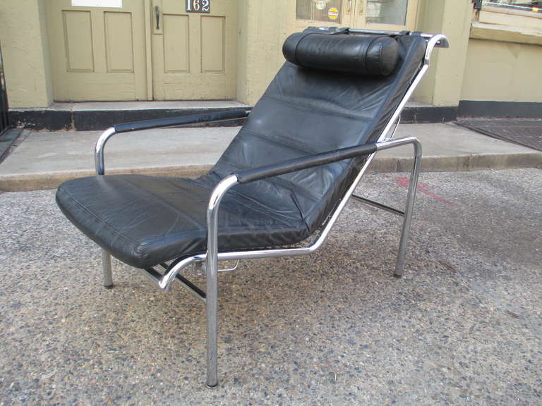 Gabriele Mucchi Genni Chair for Zanotta 1935