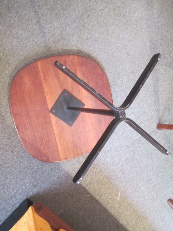 Walnut and wrought iron side table in the style of Alan Gould  In Excellent Condition In Philadelphia, PA