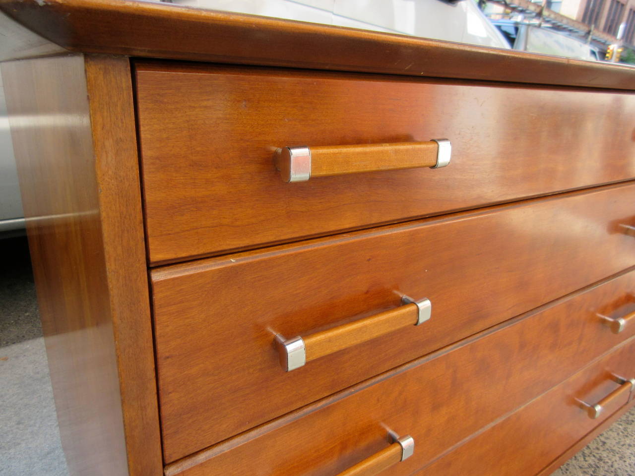 American Renzo Rutili for Johnson Furniture Eight-Drawer Dresser