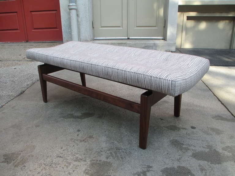 Beautifully refinished and reupholstered 4 foot Risom Bench.