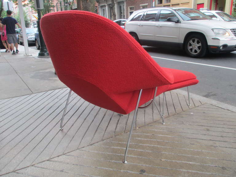 Saarinen for Knoll Womb Chair and Ottoman In Excellent Condition In Philadelphia, PA