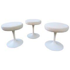 Used Saarinen for Knoll Swivel Stools in White Ultra-Suede/ 1 STOOL LEFT!!!!!
