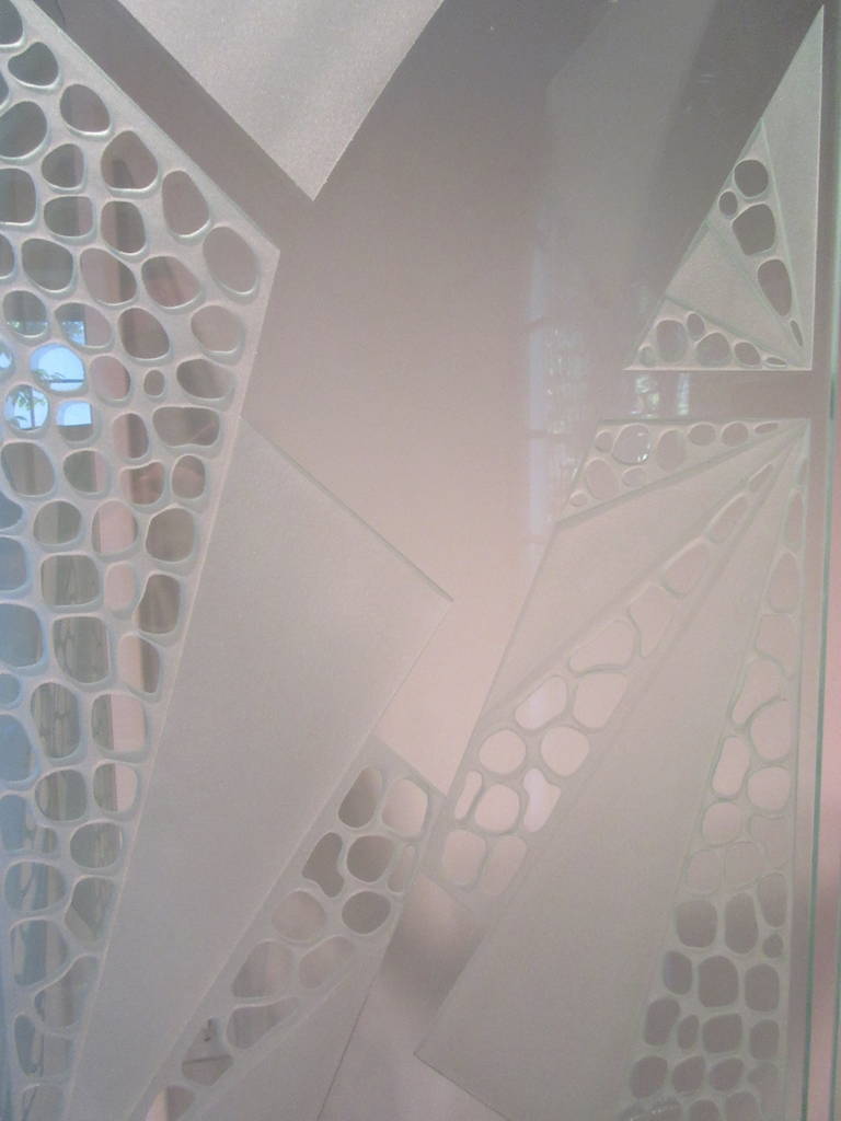 Custom Acid Etched Glass Screen in Four Panels In Excellent Condition In Philadelphia, PA