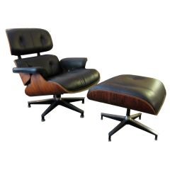 Eames 67071Rosewood Lounge Chair and Ottoman for Herman Miller