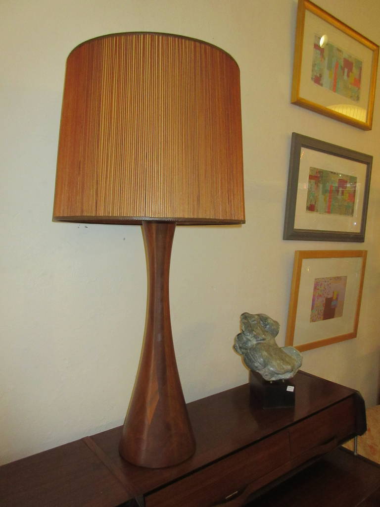 Mid-Century Modern Lamp in the Style of Phillip Powell