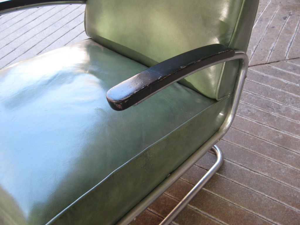 Thonet Spring Lounge Chair