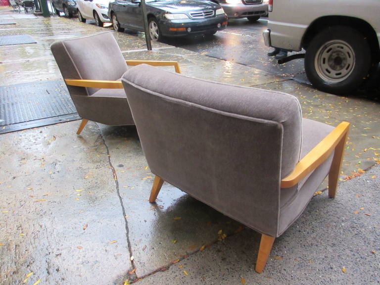 Birch Pair of Open-Arm Lounge Chairs in the Style of Paul Laszlo