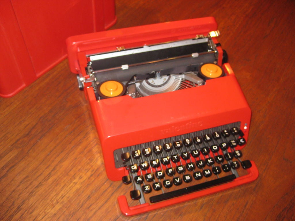 Italian Ettorre Sottsass Valentine Olivetti Portable Typewriter