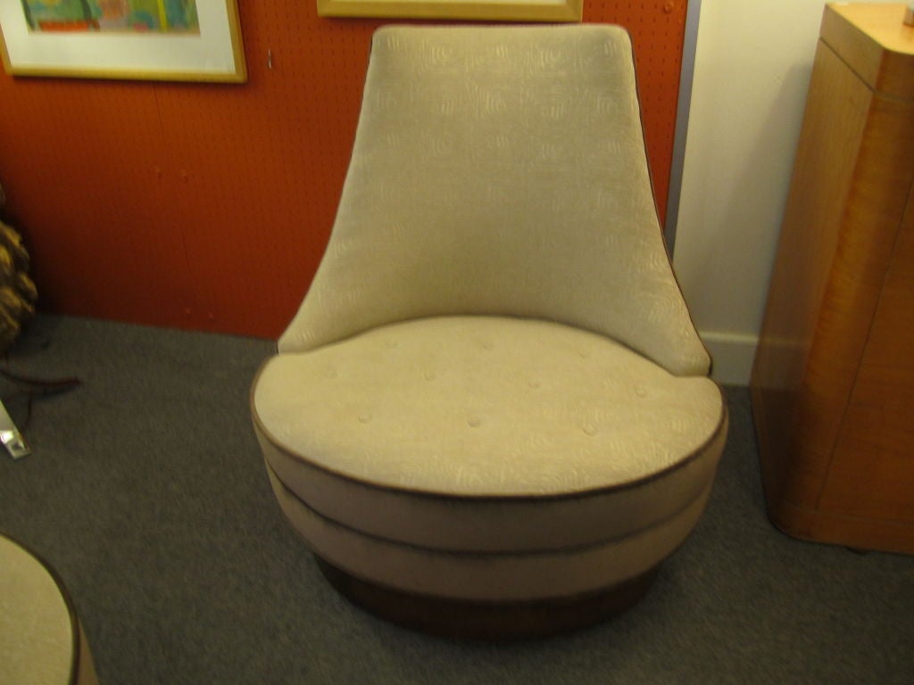 Pair of Two Tone 50's Swivel  Slipper Lounge Chairs 3