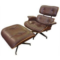 Charles Eames for Herman MIller 67071 Lounge and Ottoman